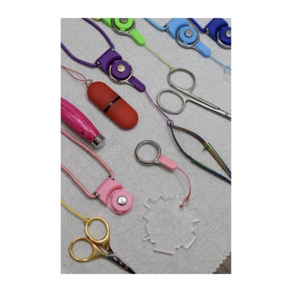 Sew Steady Sariditty Crafter's Notion Necklace holding scissors