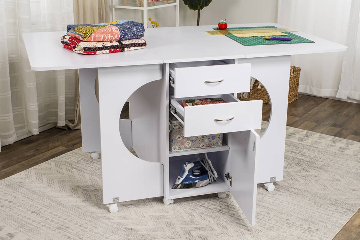 Koala Cutting Table drawers